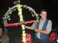 Ramo da Vindima oferecido como � tradi��o ao Presidente da Junta de Celeir�s do Douro,Vitor Cardoso